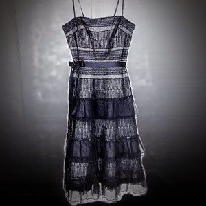 BCBG MAX AZRIA BLACK LACE COCKTAIL DRESS SMALL